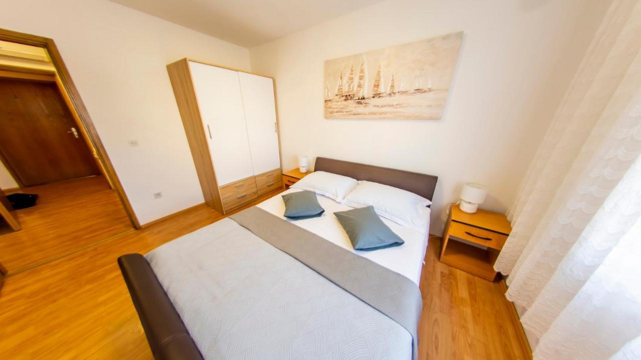 Apartments Curic Trogir Ngoại thất bức ảnh